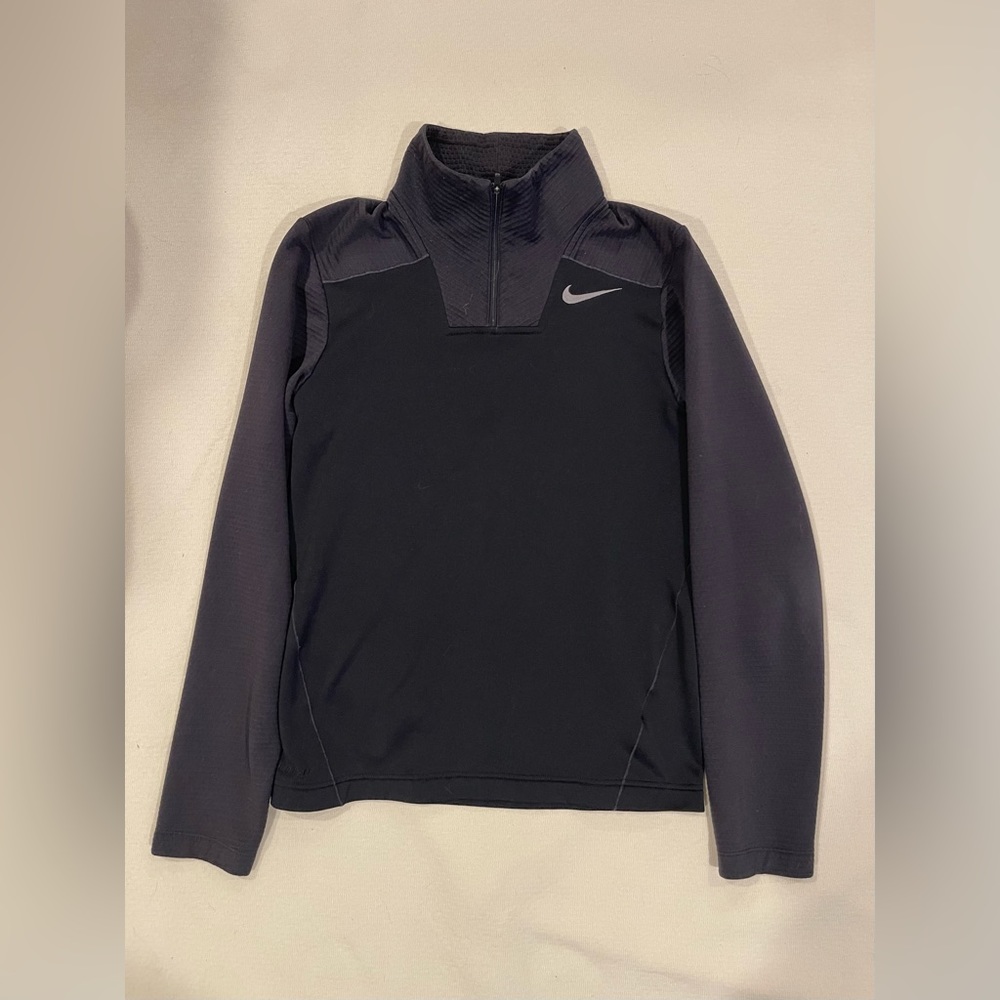 Men’s Nike Therma-fit sx small